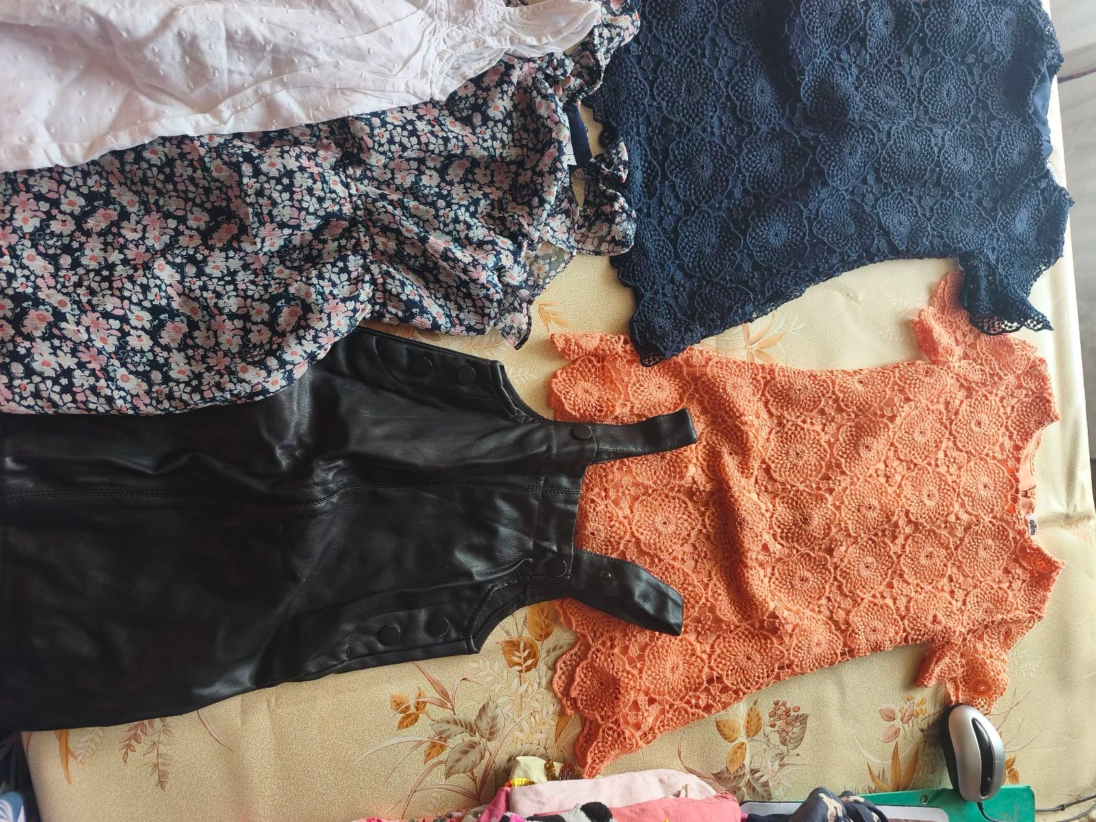 Lote de ropa para niña de 4 años – photo 4